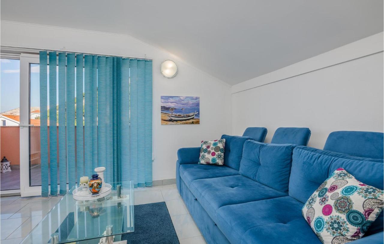 Nice Apartment In Stara Baska With Kitchen Εξωτερικό φωτογραφία