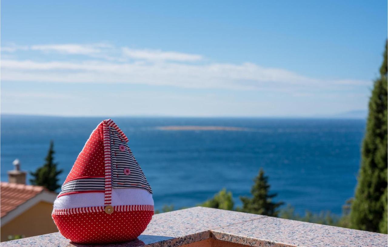 Nice Apartment In Stara Baska With Kitchen Εξωτερικό φωτογραφία