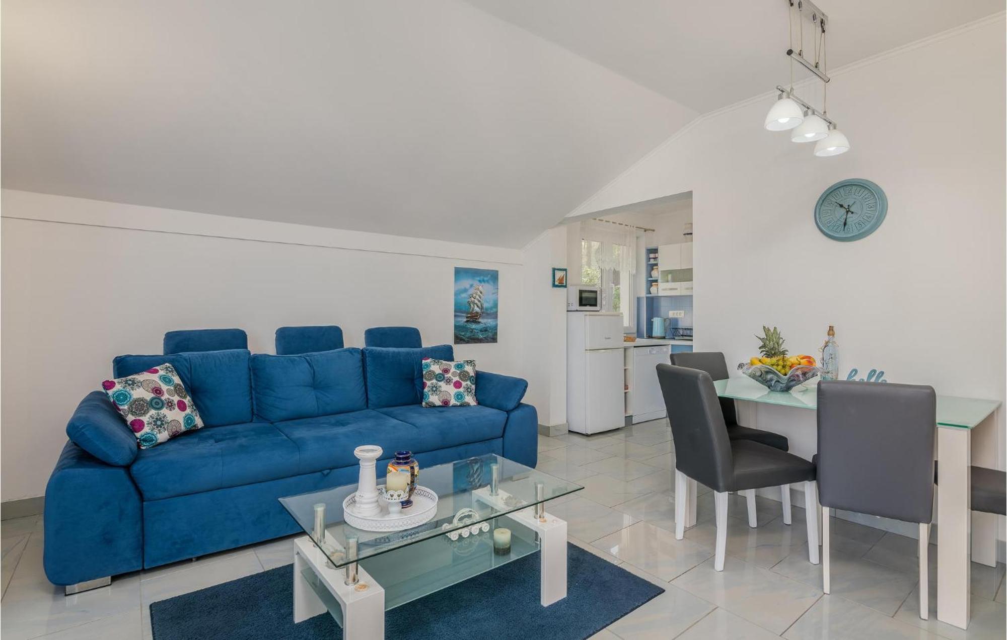 Nice Apartment In Stara Baska With Kitchen Εξωτερικό φωτογραφία