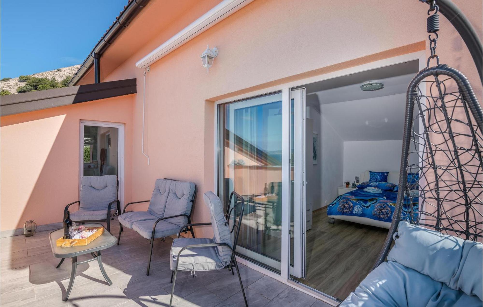 Nice Apartment In Stara Baska With Kitchen Εξωτερικό φωτογραφία