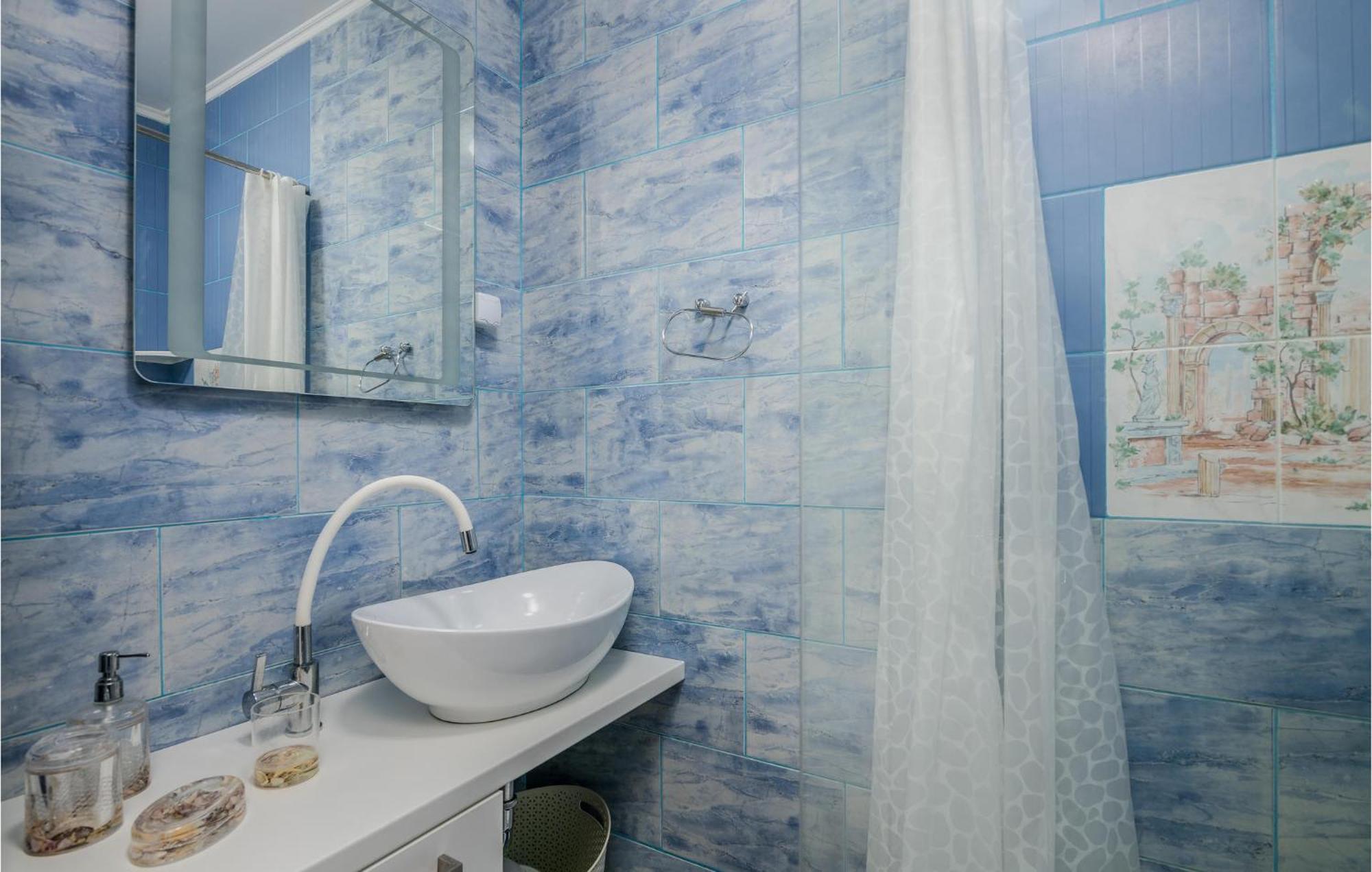 Nice Apartment In Stara Baska With Kitchen Εξωτερικό φωτογραφία