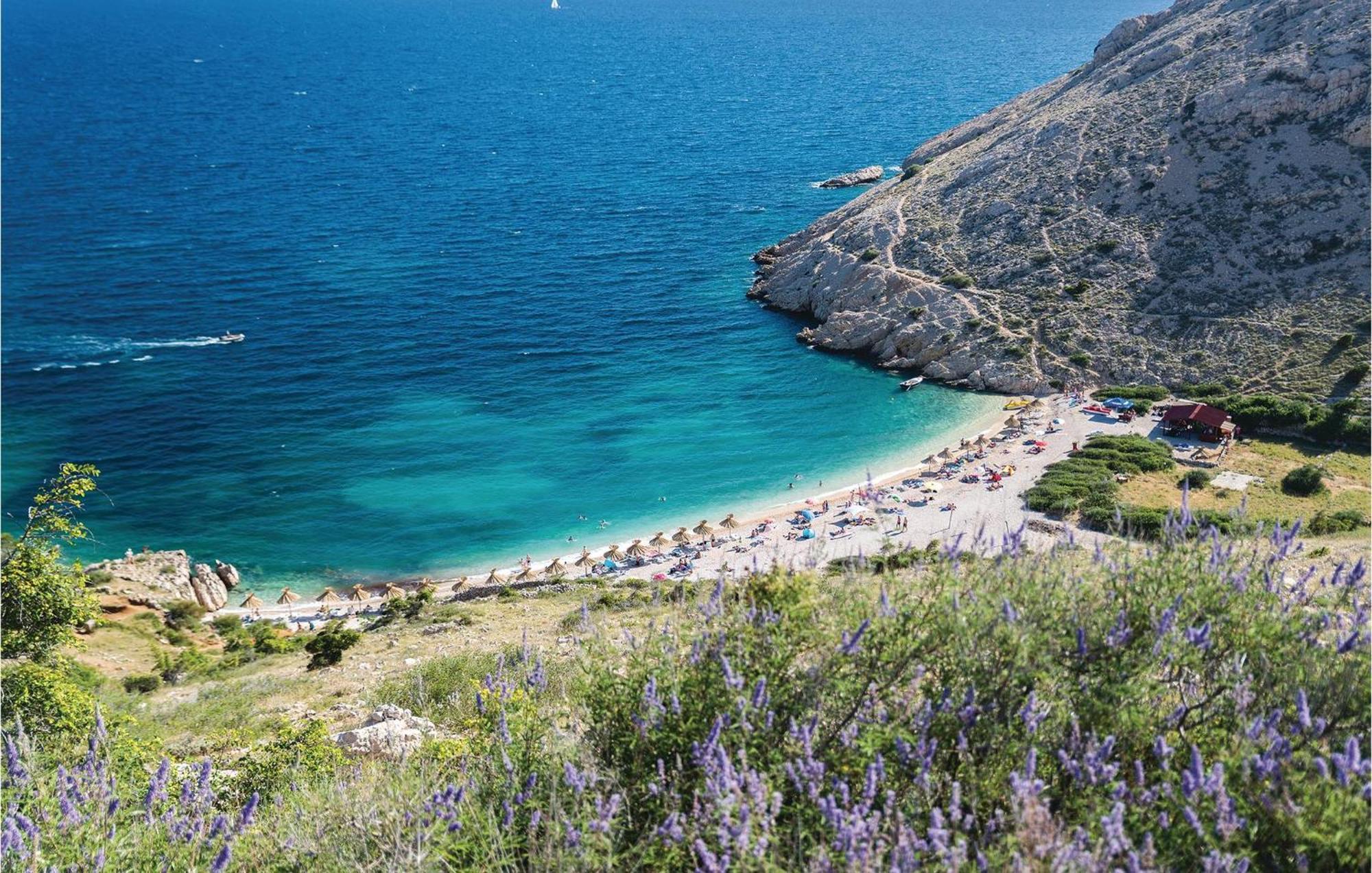 Nice Apartment In Stara Baska With Kitchen Εξωτερικό φωτογραφία